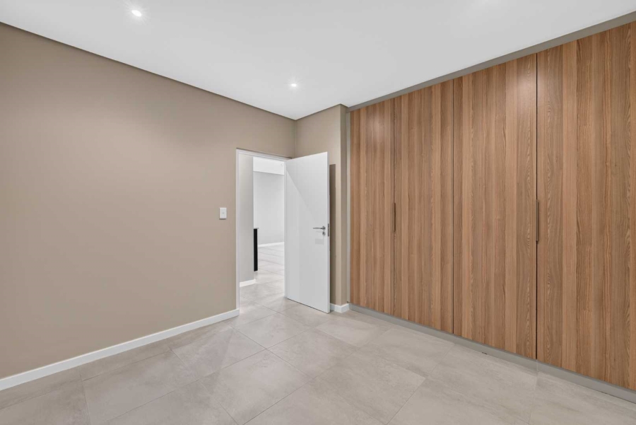 1 Bedroom Property for Sale in Fish Hoek Western Cape